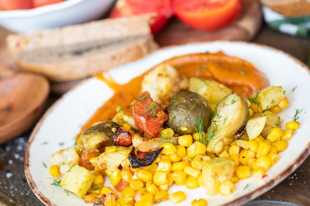 Vita Rama Holistic Hotel And Retreats - Vegan Full Board Obzor Exteriör bild